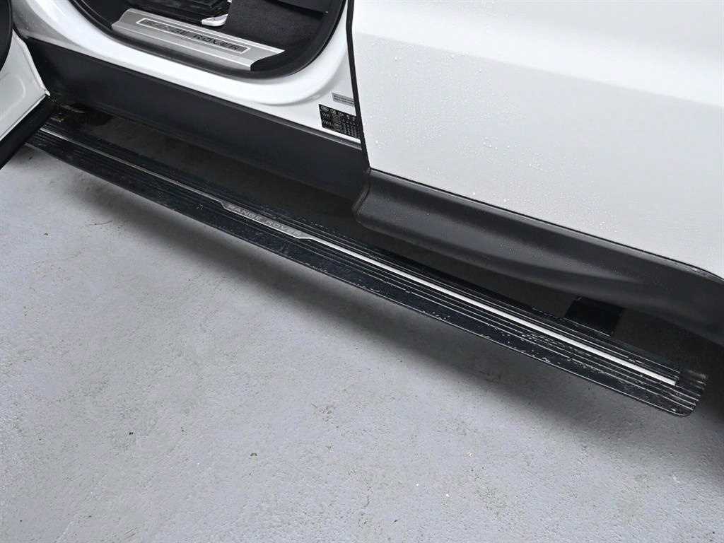 Land Rover Range Rover Sport — photo 17