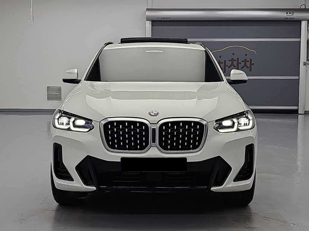BMW X4 — photo 02