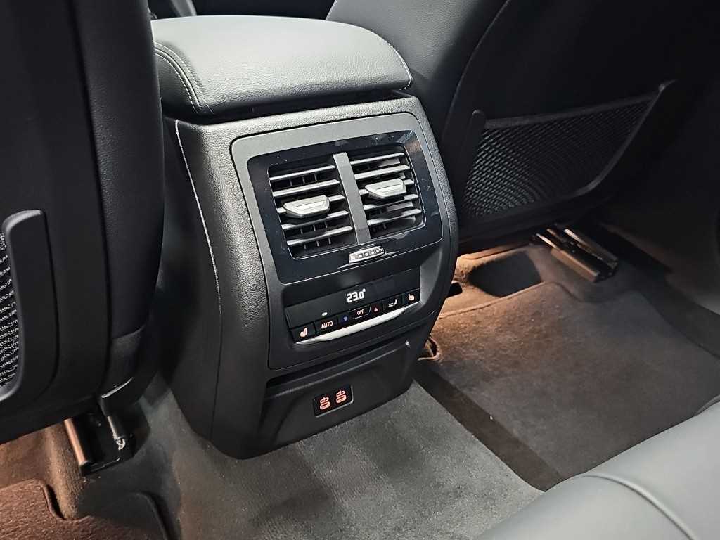 BMW X4 — photo 13