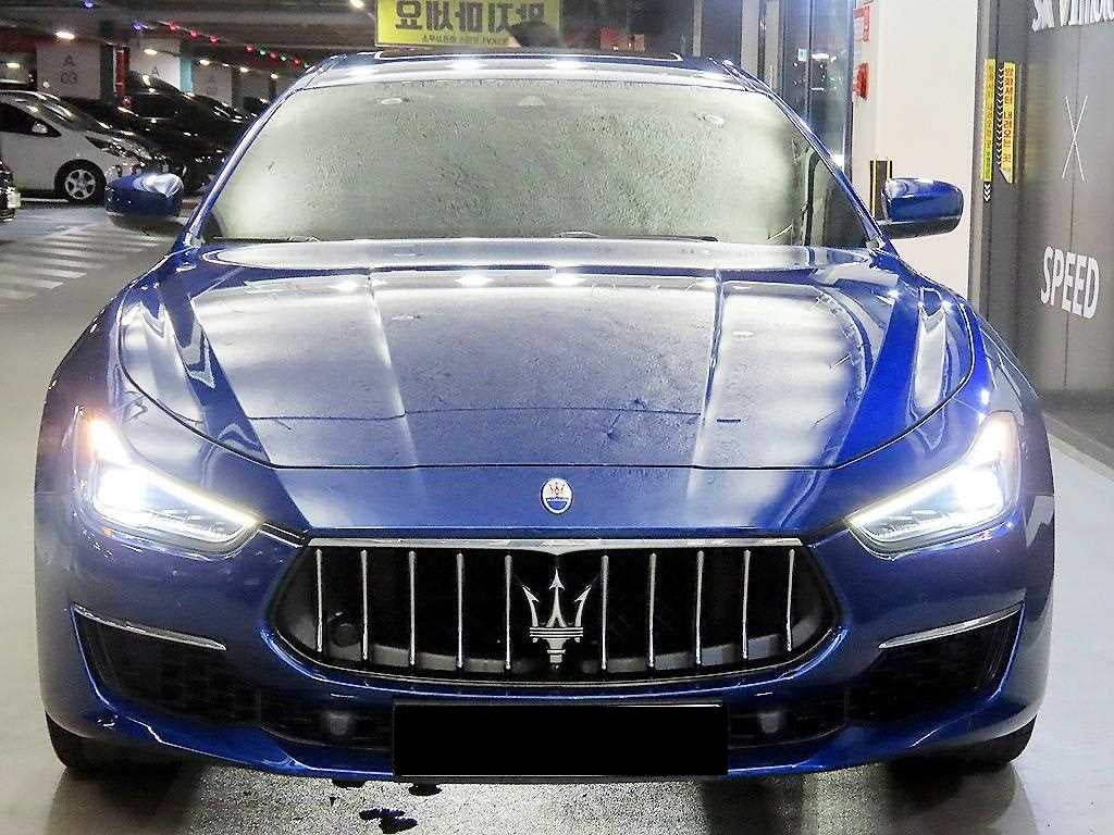 Maserati Ghibli — photo 02