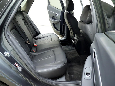 Hyundai Sonata — photo 12