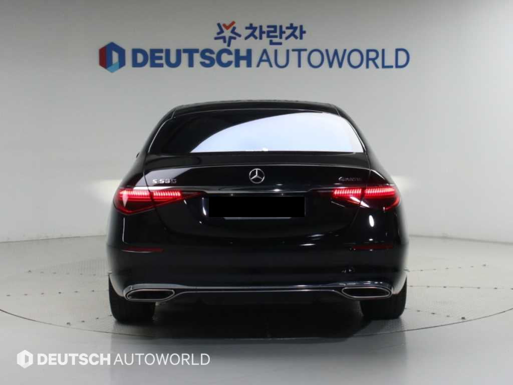 Mercedes-Benz S-Class — photo 04