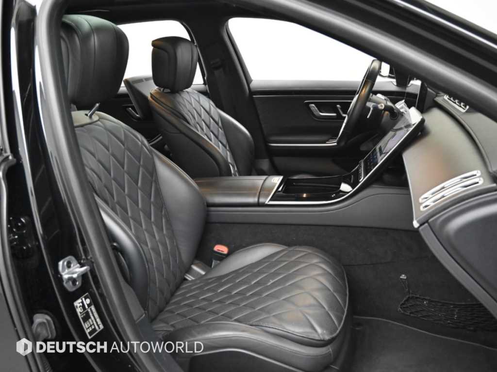 Mercedes-Benz S-Class — photo 10