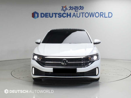Volkswagen Jetta — photo 03