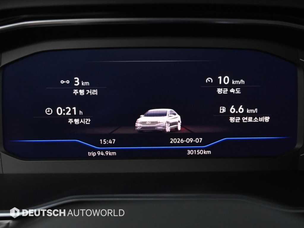 Volkswagen Jetta — photo 08