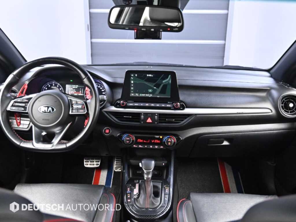 Kia K3 — photo 07