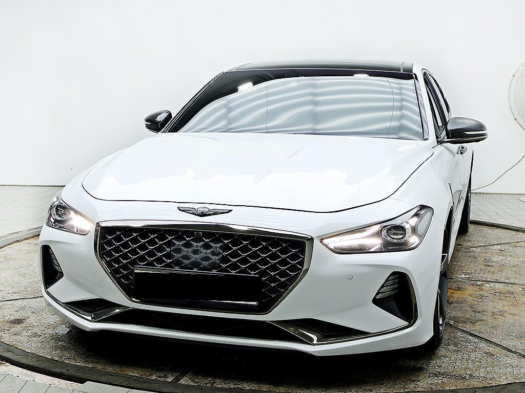 Genesis G70 — photo 01