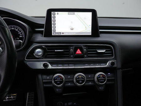 Genesis G70 — photo 09