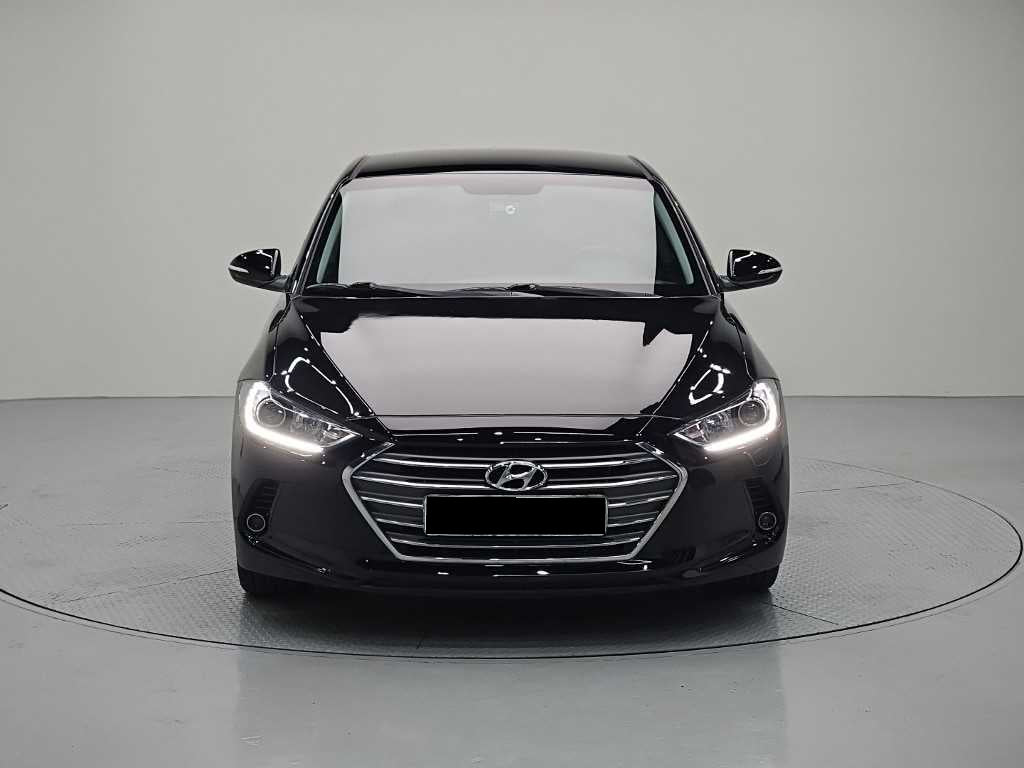 Hyundai AVANTE — photo 02