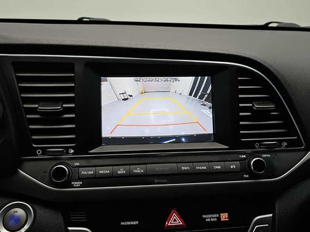 Hyundai AVANTE — photo 14