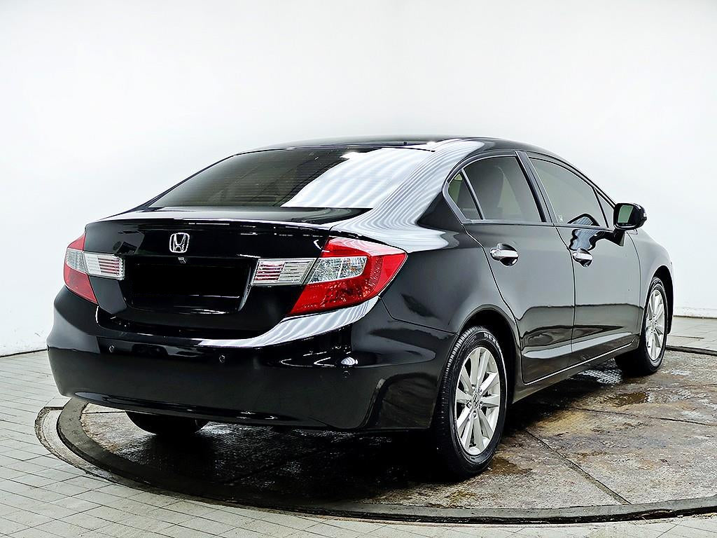 Honda Civic — photo 04