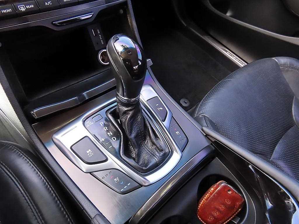 Hyundai Grandeur — photo 10