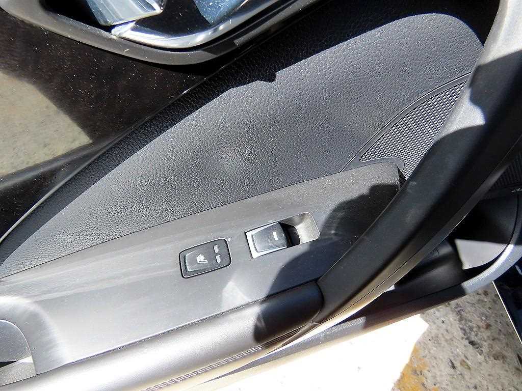 Hyundai Grandeur — photo 17