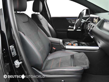 Mercedes-Benz GLA-Class — photo 10