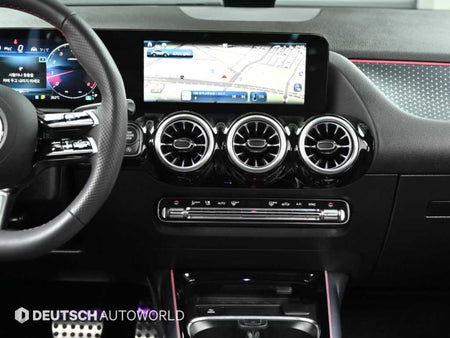 Mercedes-Benz GLA-Class — photo 14