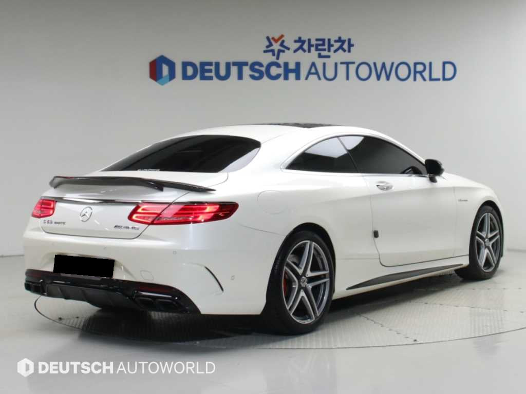 Mercedes-Benz S-Class — photo 04