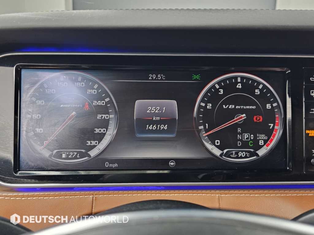 Mercedes-Benz S-Class — photo 09