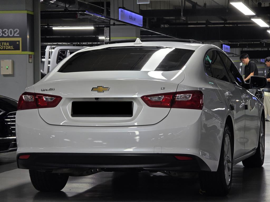 CHEVROLET Malibu — photo 02