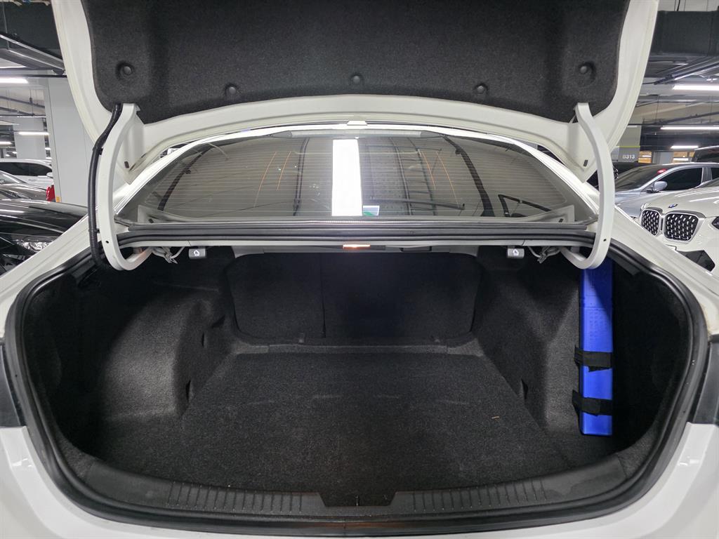CHEVROLET Malibu — photo 20