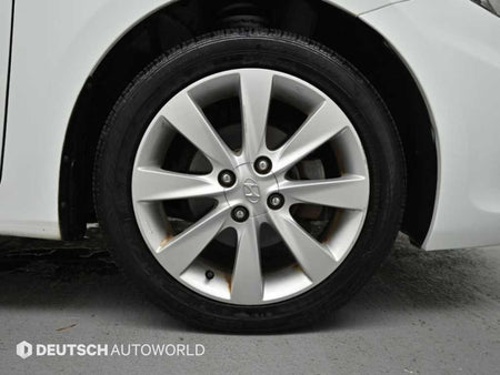 Hyundai Accent — photo 05