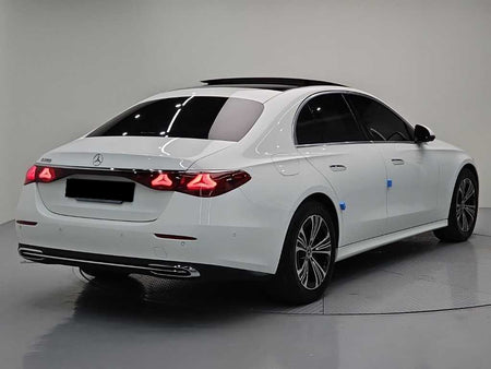 Mercedes-Benz E-Class — photo 04