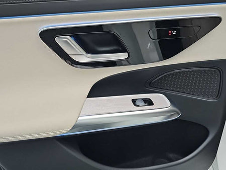 Mercedes-Benz E-Class — photo 13