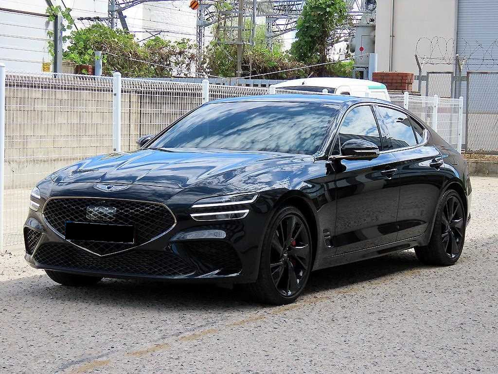 Genesis G70 — photo 02