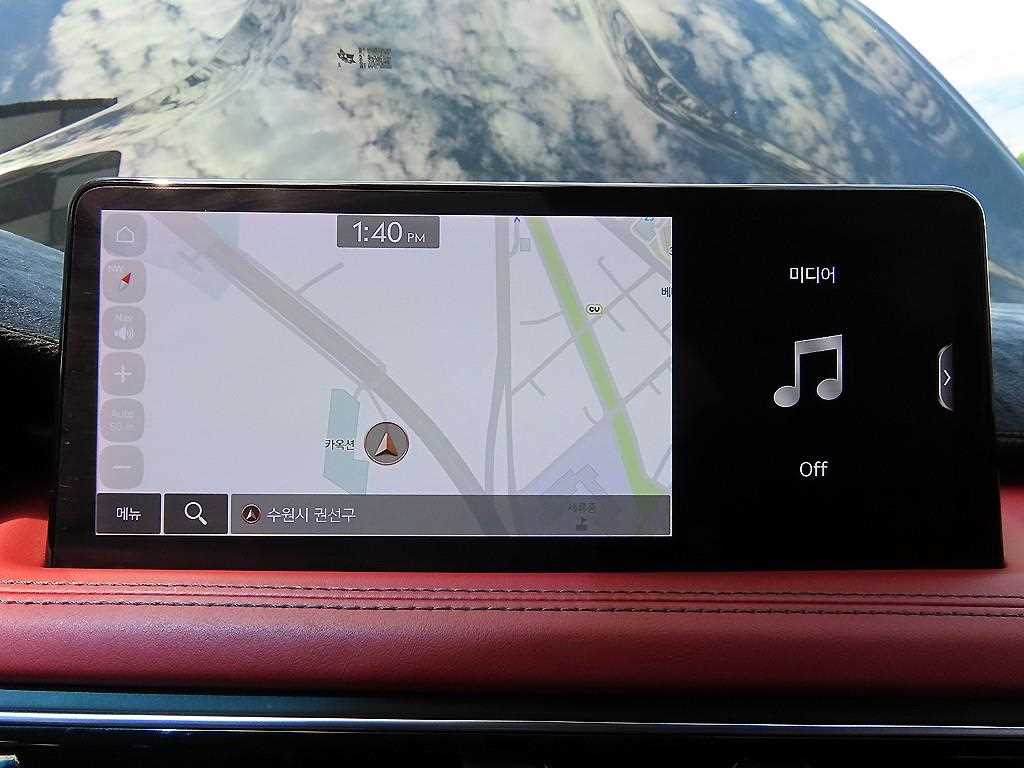 Genesis G70 — photo 15