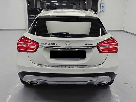 Mercedes-Benz GLA-Class — photo 03