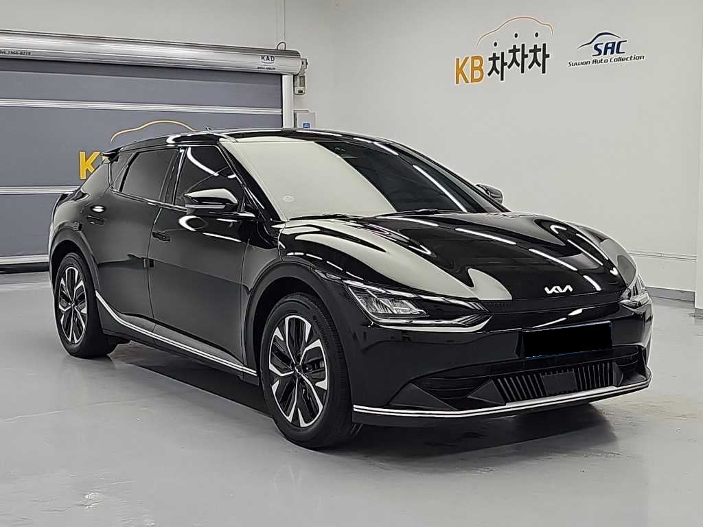 Kia EV6 — photo 04