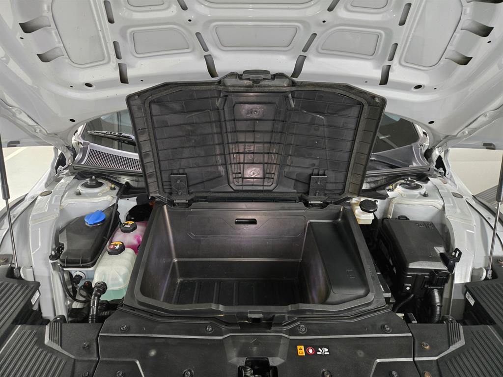 Hyundai Ioniq5 — photo 19