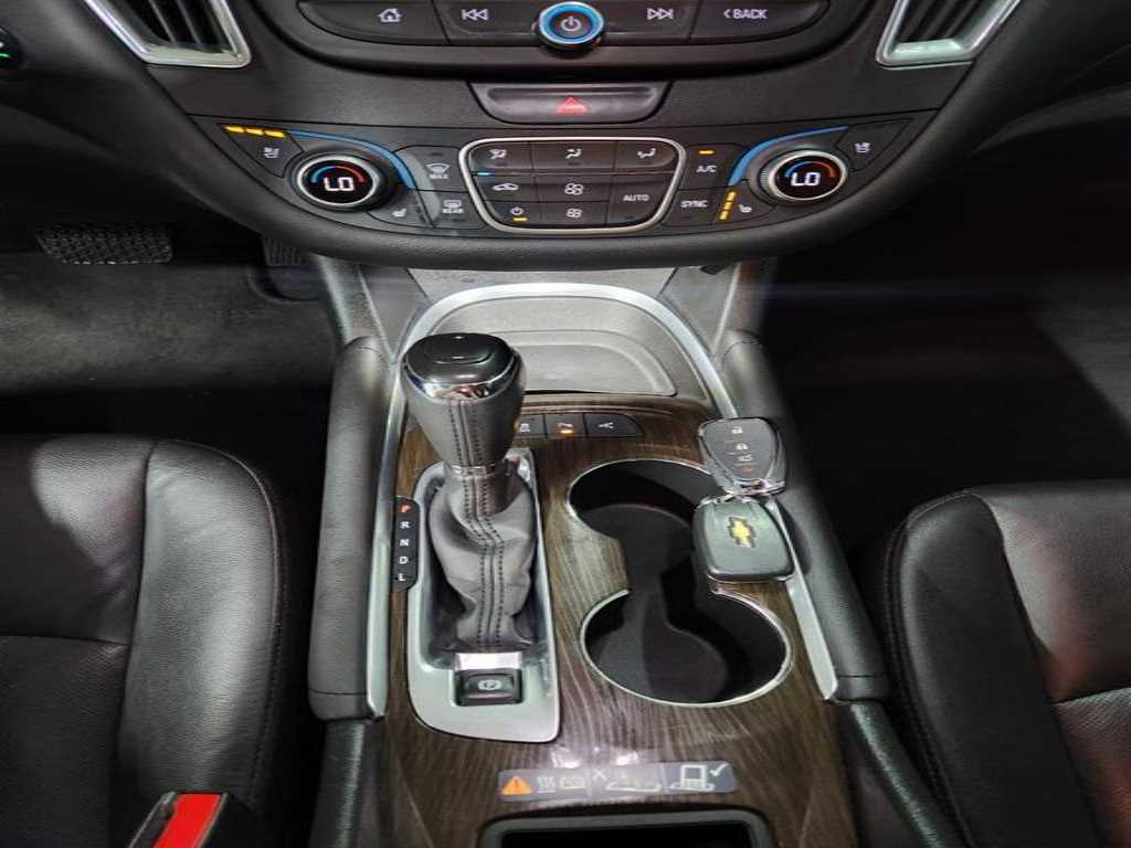 CHEVROLET Malibu — photo 15