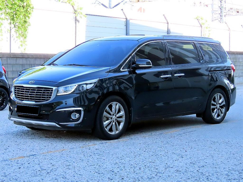 Kia Carnival — photo 02