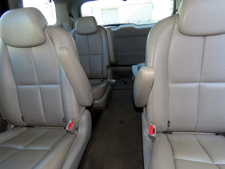 Kia Carnival — photo 07