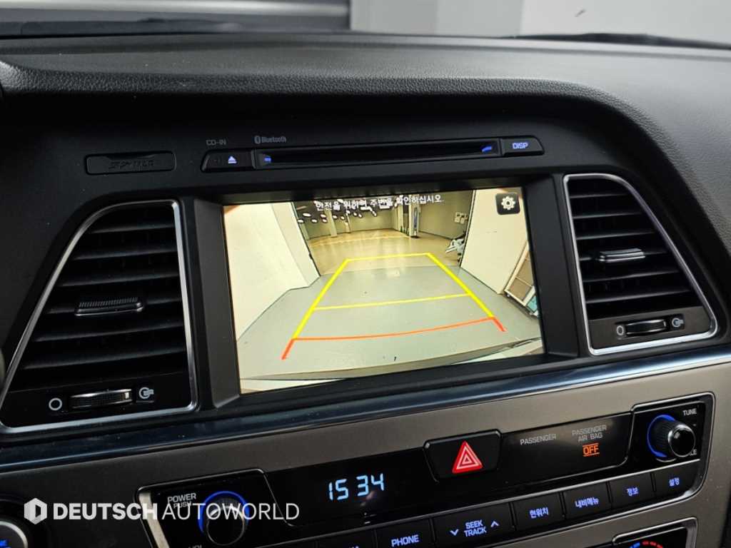 Hyundai Sonata — photo 15