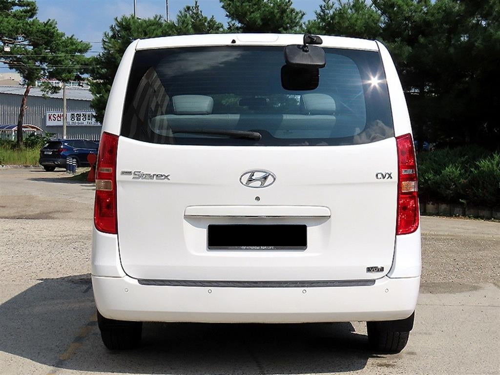 Hyundai Starex — photo 04