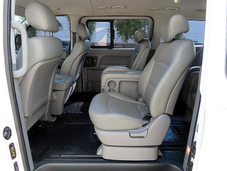 Hyundai Starex — photo 06