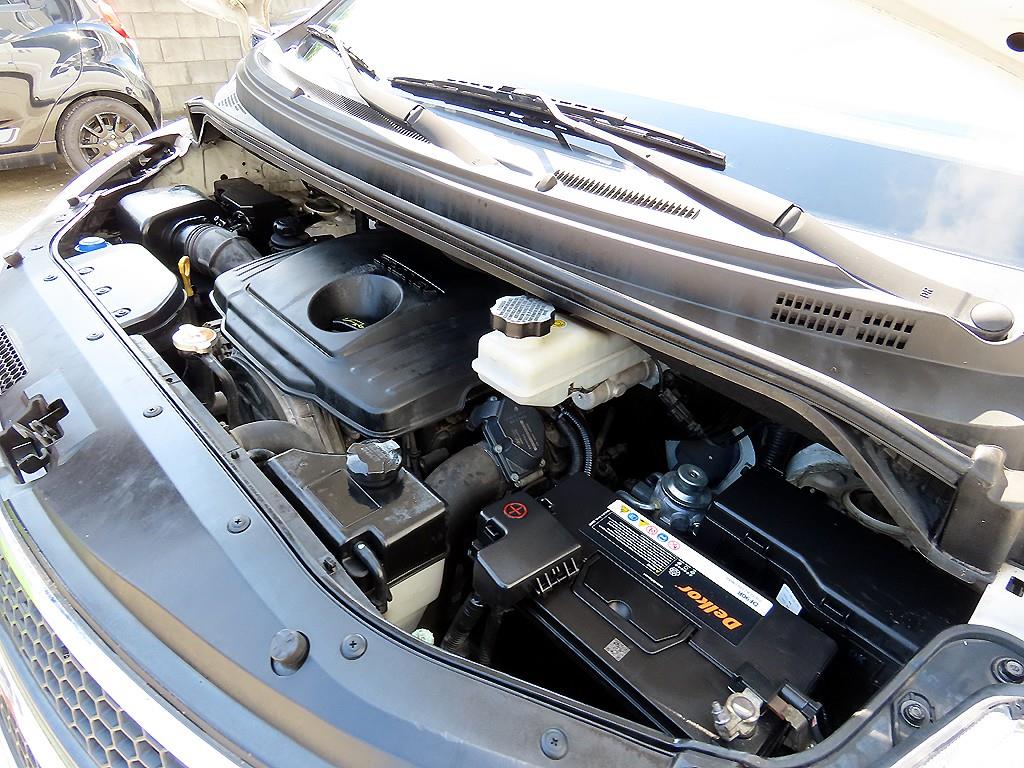 Hyundai Starex — photo 17