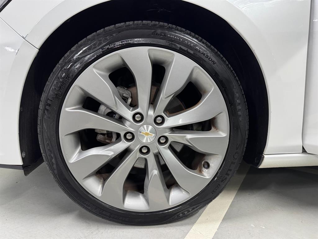CHEVROLET Malibu — photo 18
