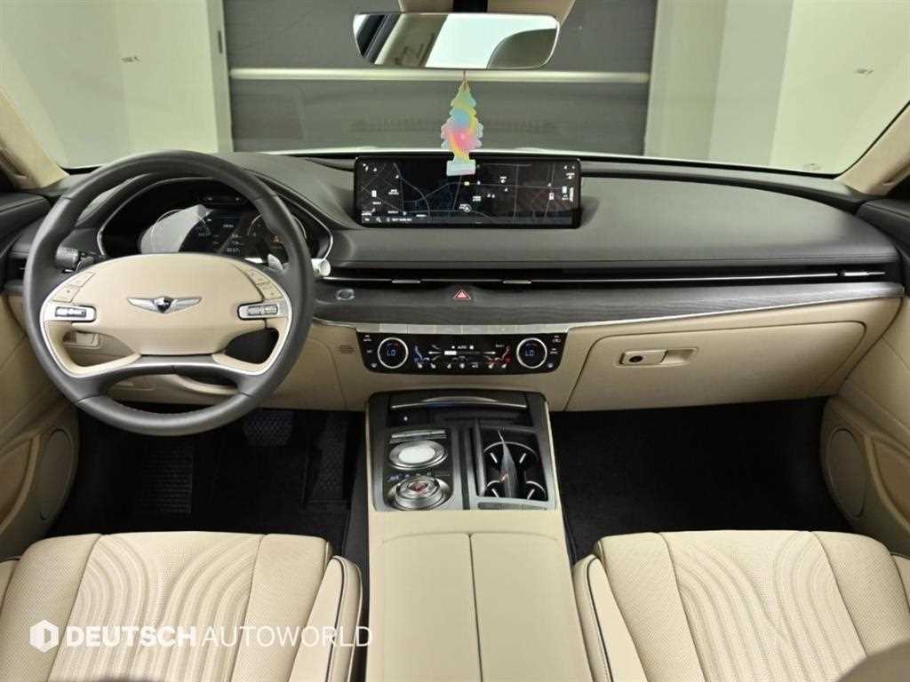 Genesis G80 — photo 08