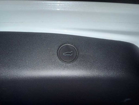 Tesla Model 3 — photo 13
