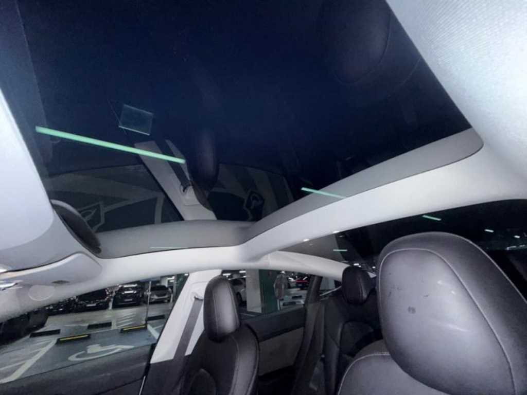 Tesla Model 3 — photo 17