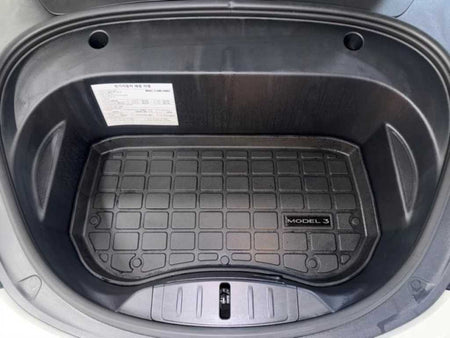 Tesla Model 3 — photo 19