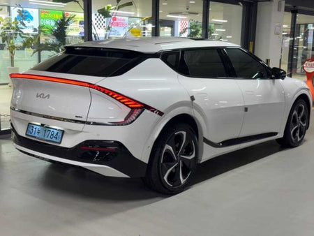 Kia EV6 — photo 04