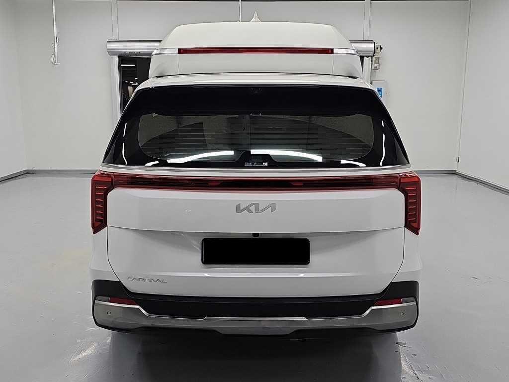 Kia Carnival — photo 04