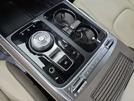 Kia Carnival — photo 08