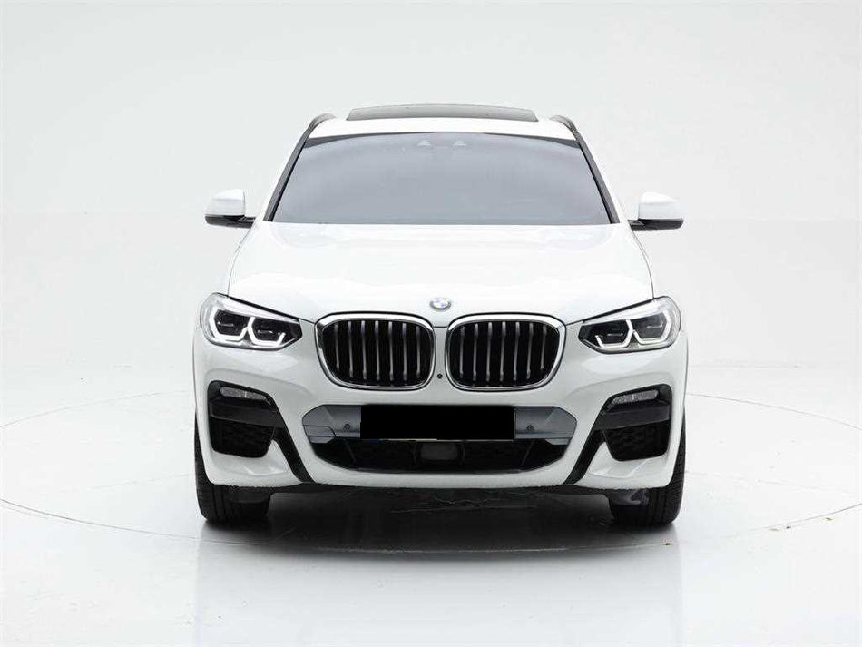 BMW X4 — photo 02