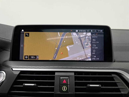 BMW X4 — photo 09