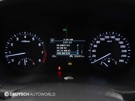 Genesis G80 — photo 08