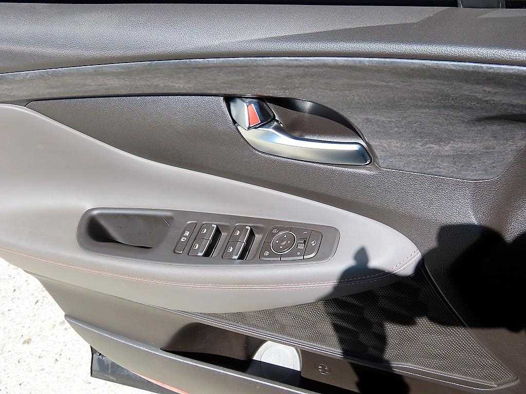 Hyundai Santafe — photo 11